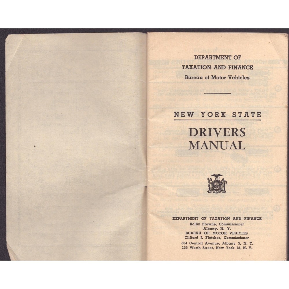 Vintage 1943 New York State Drivers Manual Bureau of Motor Vehicles Booklet - Picture 3 of 3
